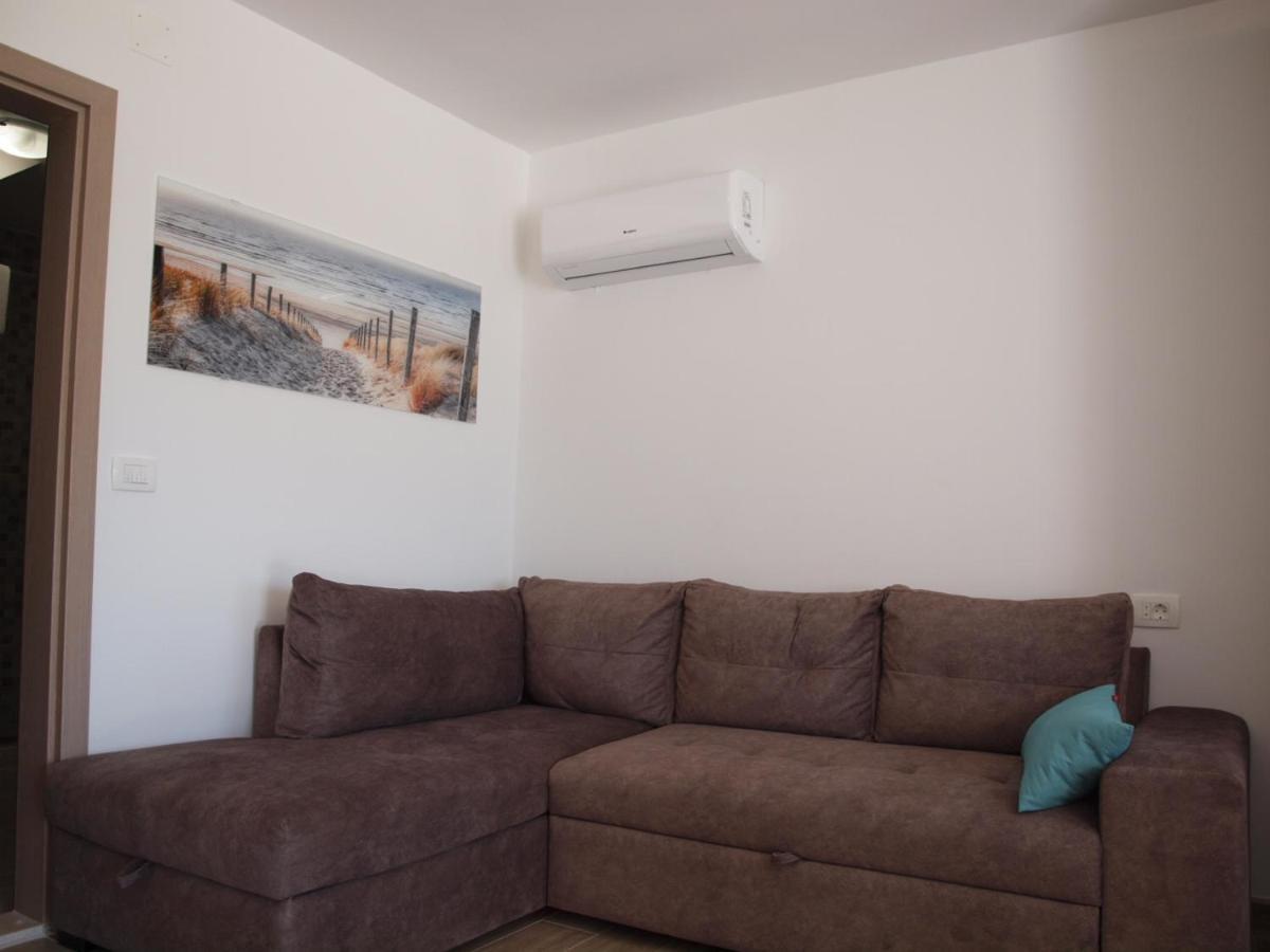 Apartman&Studio S Плоче Екстериор снимка