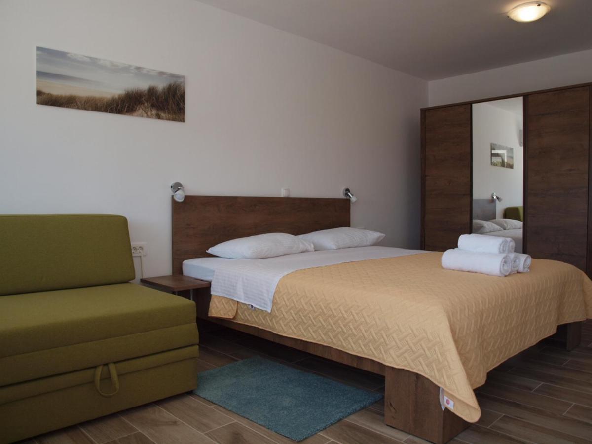 Apartman&Studio S Плоче Екстериор снимка